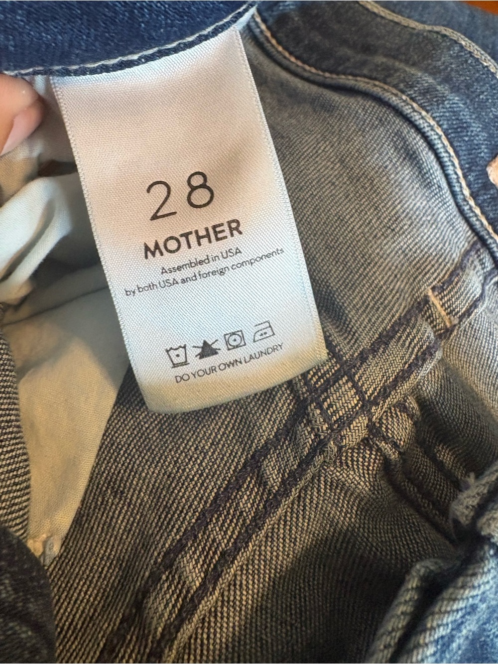 MOTHER The Tomcat Roller High Rise Wide Leg Jeans Size 28 Dark Wash (1493) - Picture 3 of 10